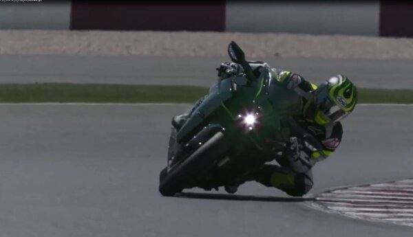 Najszybszy motocykl i najniebezpieczniejsze lotnisko